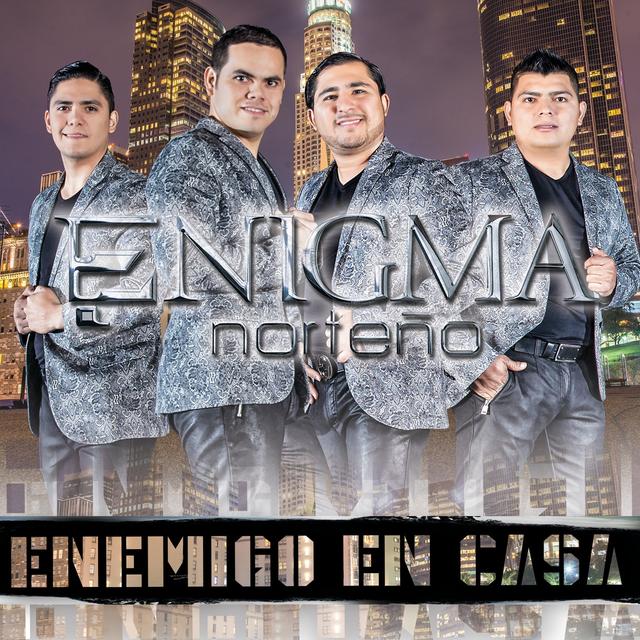 Album cover art for Enemigo En Casa