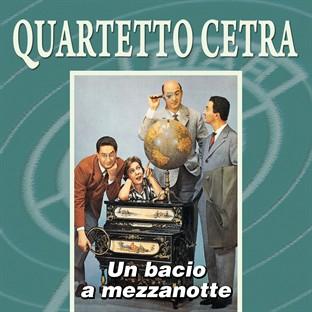 Album cover art for Un Bacio A Mezzanotte