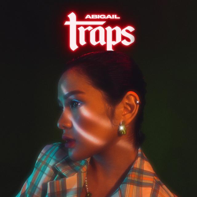 Album cover art for Traps