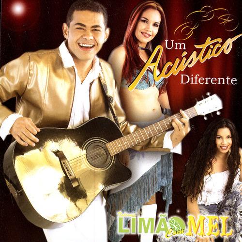 Album cover art for Um Acústico Diferente