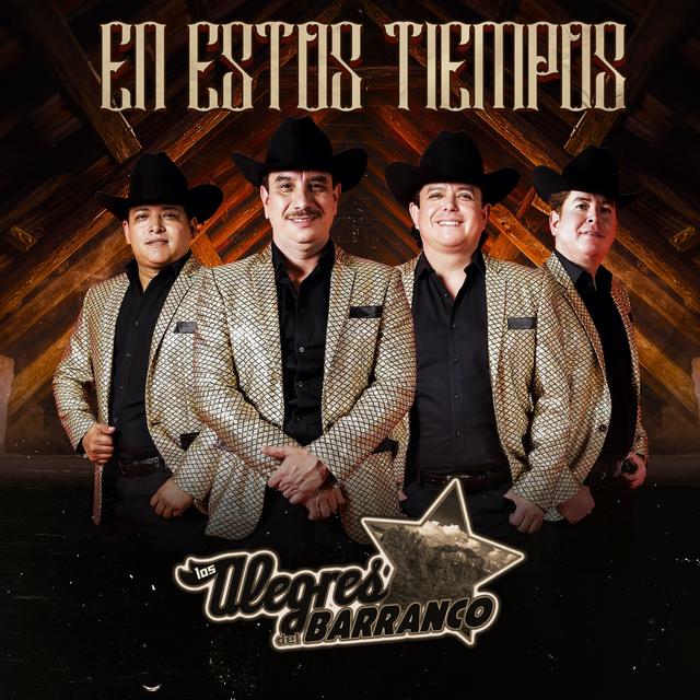 Album cover art for En Estos Tiempos