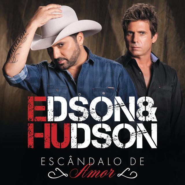 Album cover art for Escândalo De Amor