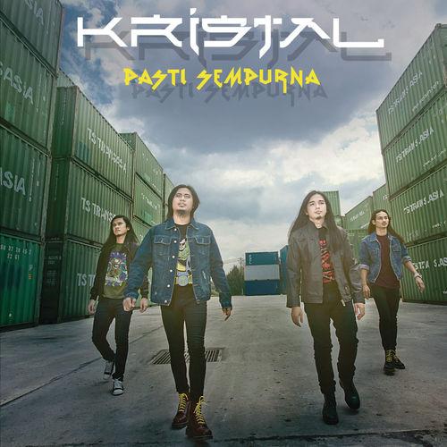 Album cover art for Pasti Sempurna