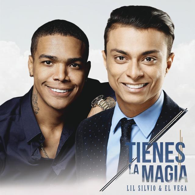 Album cover art for Tienes la Magia