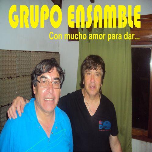 Album cover art for Con Mucho Amor para Dar...