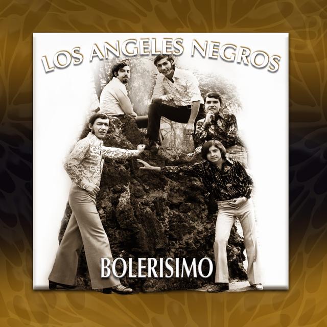 Album cover art for Bolerísimo