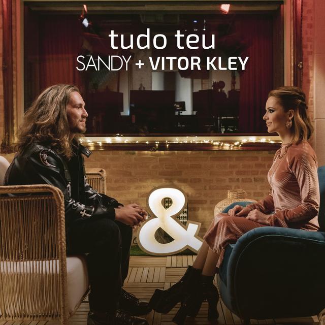 Album cover art for Tudo Teu