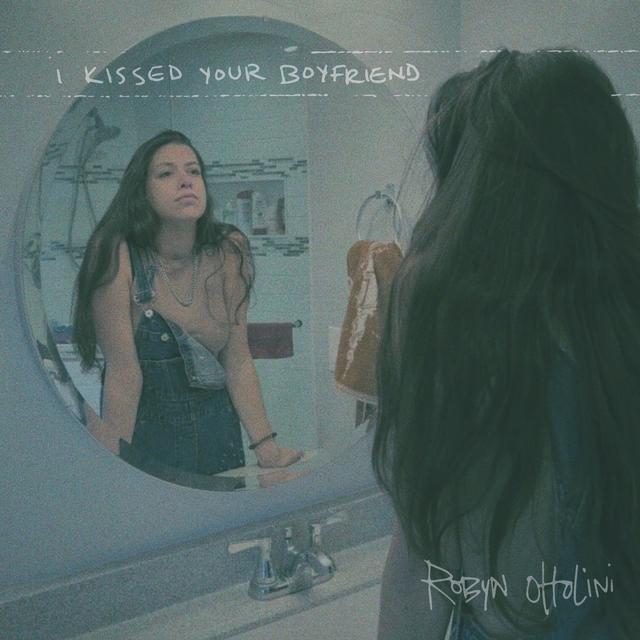 Album cover art for I Kissed Your Boyfriend