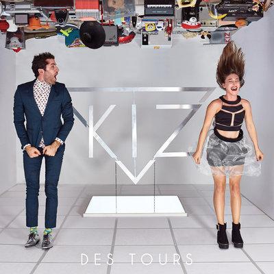 Album cover art for Des Tours