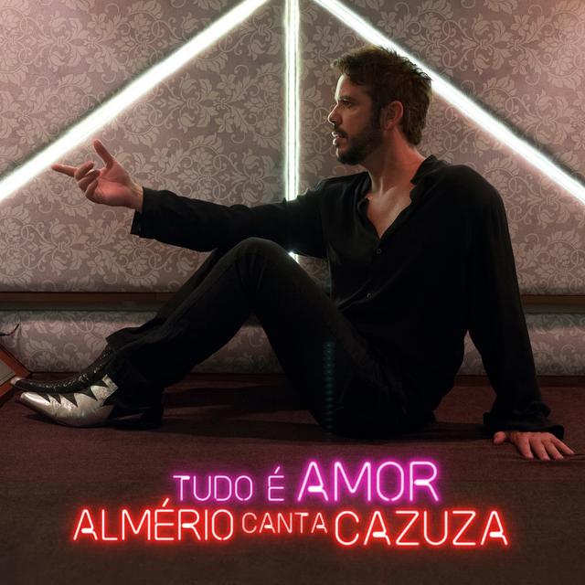 Album cover art for Tudo é Amor