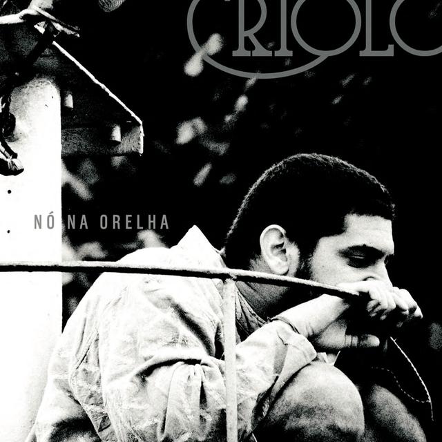 Album cover art for Nó na Orelha